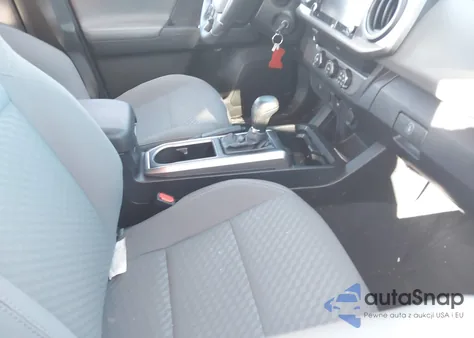 2021 Toyota Tacoma Sr5 z USA, uszkodzony, nr VIN 3TYAX5GNXMT033447